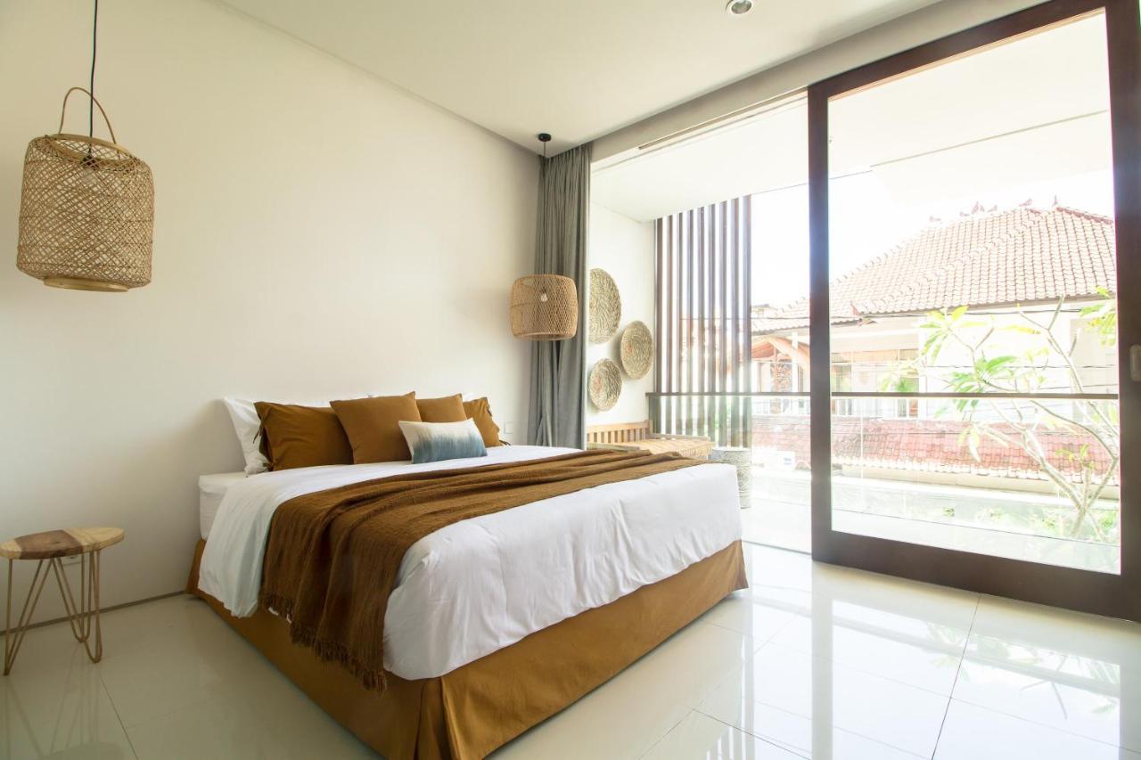 Pelangi 148 Beach Suites Seminyak Buitenkant foto
