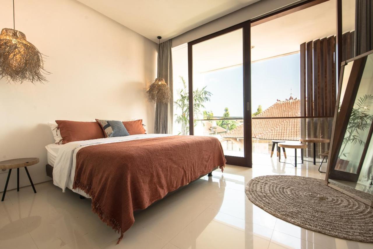 Pelangi 148 Beach Suites Seminyak Buitenkant foto
