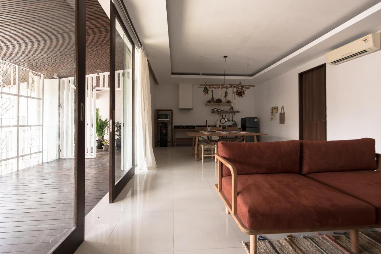 Pelangi 148 Beach Suites Seminyak Buitenkant foto